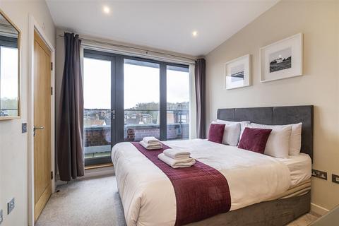 Flat 15, Marquis Court Station Approach, Epsom, KT19 8BN
