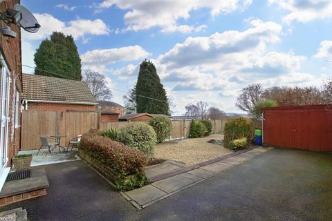 64 Flatts Lane, Calverton, Nottingham, NG14 6JZ