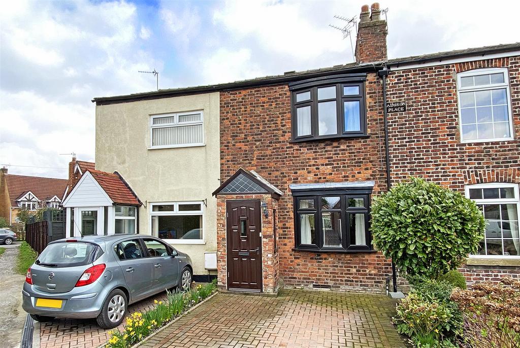 Aimson Place, Timperley 3 bed terraced house for sale £350,000