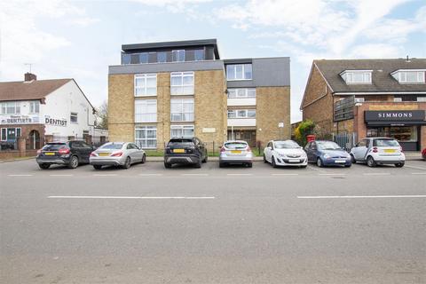 1 bedroom flat for sale, Flamstead End Road, Cheshunt, Waltham Cross