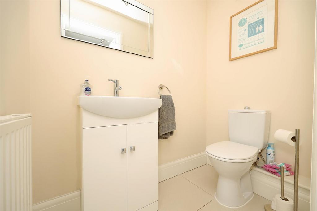 Cloakroom &amp; WC