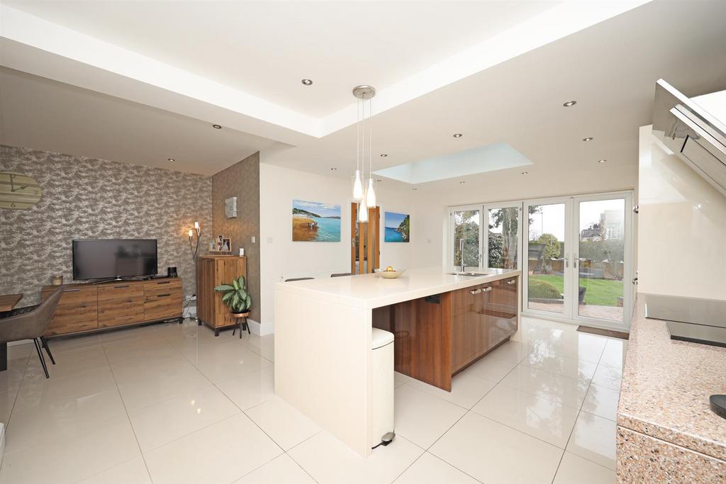 Kitchen / Dining / Living Space