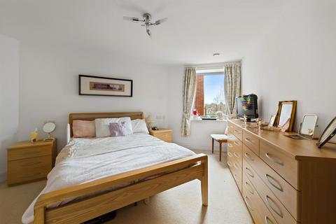 1 bedroom apartment for sale, Clayton Court, The Brow, Burgess Hill