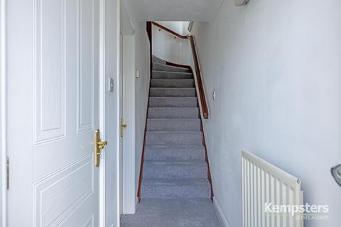 4 Birch Close, South Ockendon, RM15 6XD