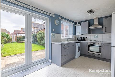 4 Birch Close, South Ockendon, RM15 6XD