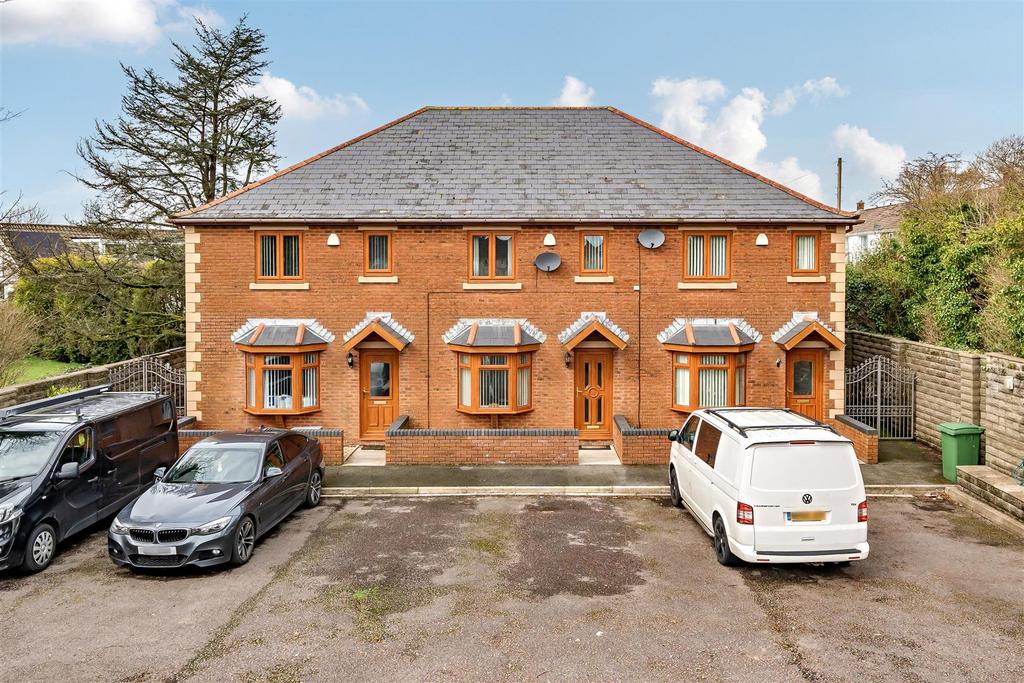 Pengwern Road, Clase, Swansea 3 bed terraced house for sale £215,000