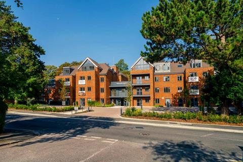 1 bedroom retirement property for sale, Property 02 at Medford House 6-12 Woodcote Valley Road, Purley CR8