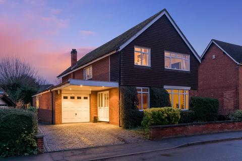 4 bedroom detached house for sale - Spring Hill, Bubbenhall, Warwickshire CV8 3BD