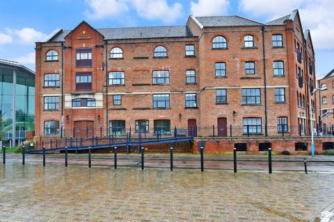 2 bedroom ground floor flat for sale - Whitefriars Wharf, Tonbridge, Kent
