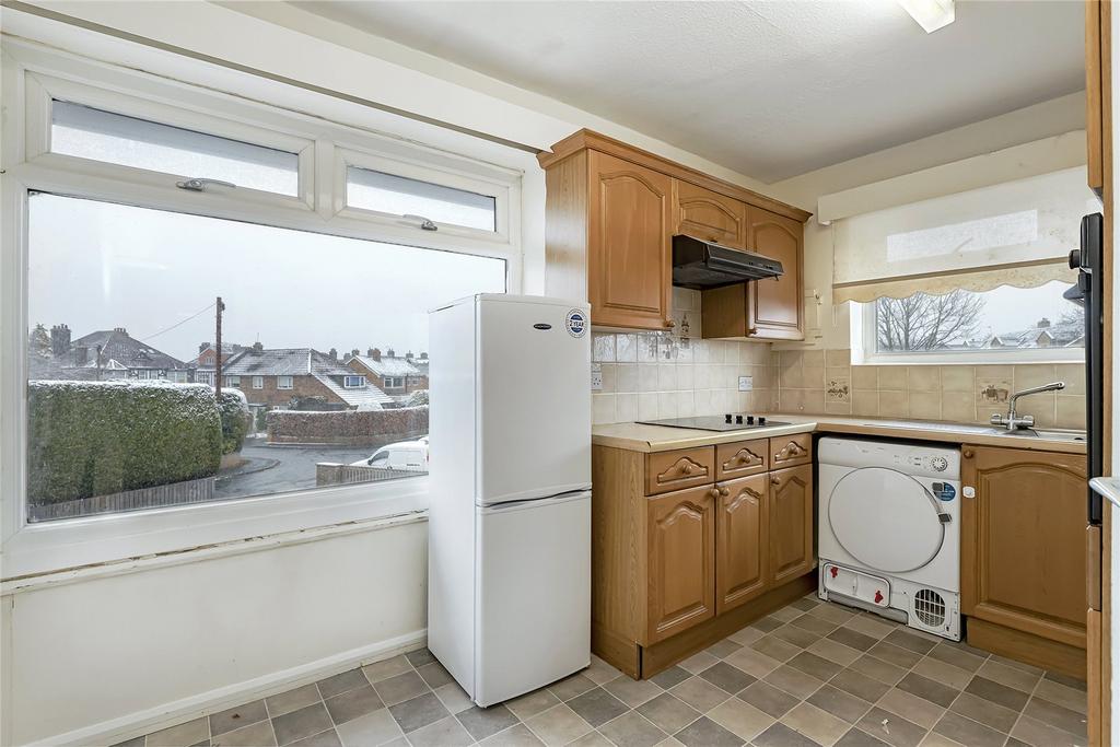 Kirklands Close, Menston, Ilkley... 2 bed flat £100,000