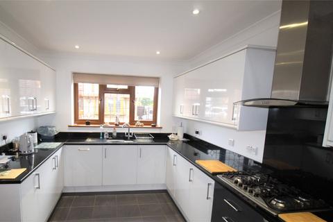 4 bedroom detached house for sale, Gloucester Avenue, Rayleigh, Essex, SS6