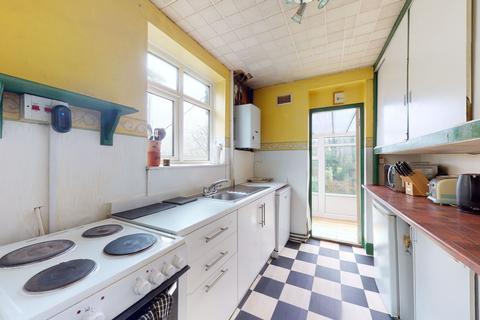 3 bedroom semi-detached house for sale, Whitfield Hill, Dover, CT16