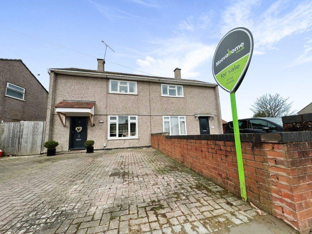 Denholme Road, Swindon 2 bed semidetached house £230,000