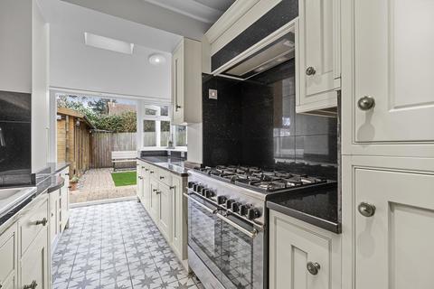 16 Woolwich Close, Bursledon, Southampton, SO31 8GE