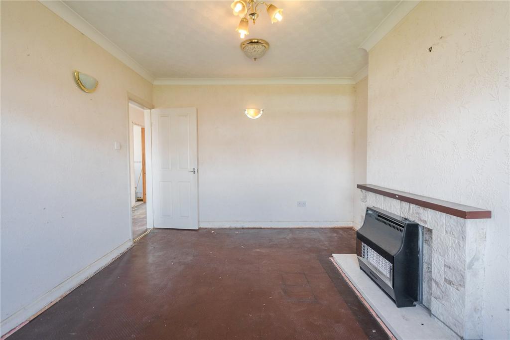 Living Room (2)