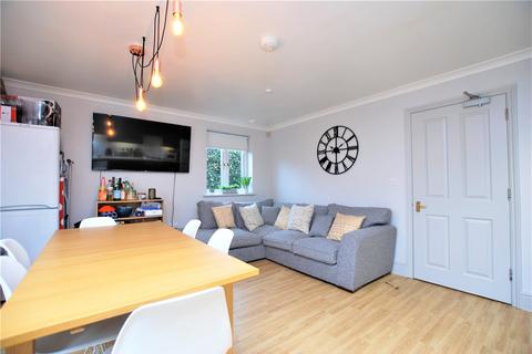 6 bedroom end of terrace house to rent, Broomfield, Guildford, Surrey, GU2