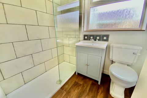 8 Amesbury Drive, Bleadon, Weston-super-mare, BS24 0PN