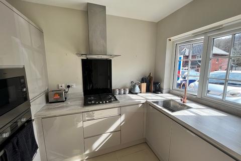 173 Bryn Morgrug, Alltwen, Swansea, SA8 3BE