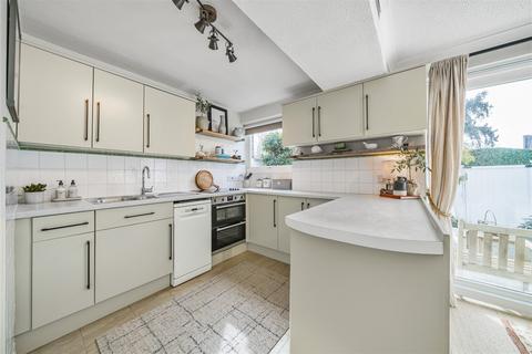 61 Ashleigh Road, Horsham, RH12 2LE