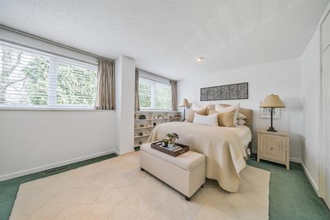 61 Ashleigh Road, Horsham, RH12 2LE