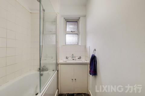 Flat 25, Kerry House Sidney Street, London, E1 3EL