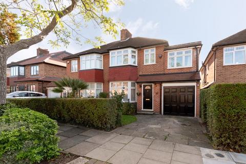4 bedroom semi-detached house for sale - Oakwood Park Road, London N14