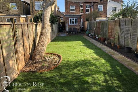 89 Edgell Road, Staines-upon-thames, TW18 2EN
