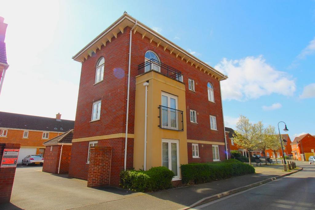 Worle Moor Road, Weston Village, WestonsuperMare 2 bed flat for sale
