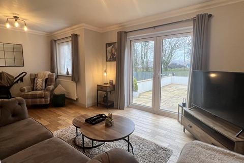2 Cae Graynor, Tycroes, Ammanford, SA18 3UJ