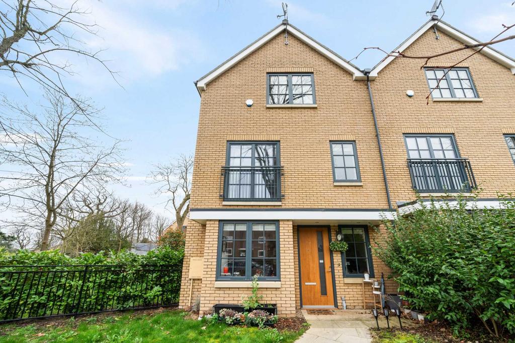 Lawrie Park Crescent, Sydenham 5 bed end of terrace house for sale £