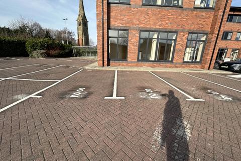 Parking to rent, Southwood House, 24 Goodiers Drive, Salford, Lancashire, M5