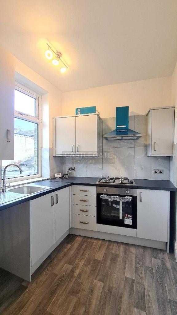 16 Pollard Street, Fartown, Huddersfield, HD2 1 AJ