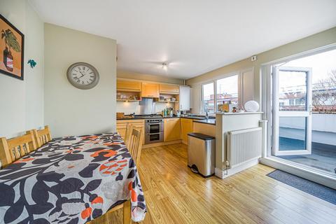 2 bedroom flat for sale - Banbury Street, Battersea