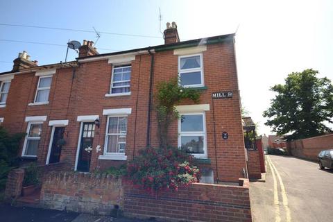 3 bedroom end of terrace house to rent, Mill Street, Colchester, CO1