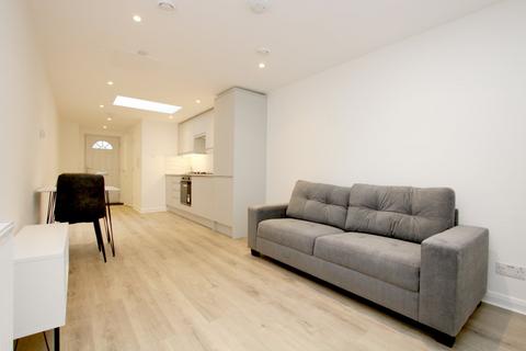 1 bedroom flat to rent, St Andrews Road, Willesden