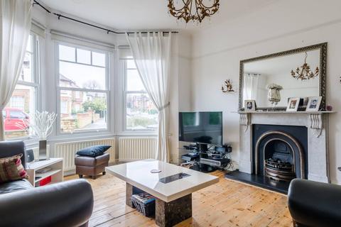 5 bedroom end of terrace house to rent - Kingsmead Road, Tulse Hill, London, SW2