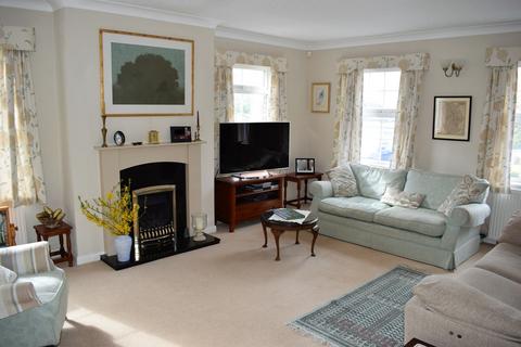 102a Brigg Road, Caistor, Market Rasen, LN7 6RX