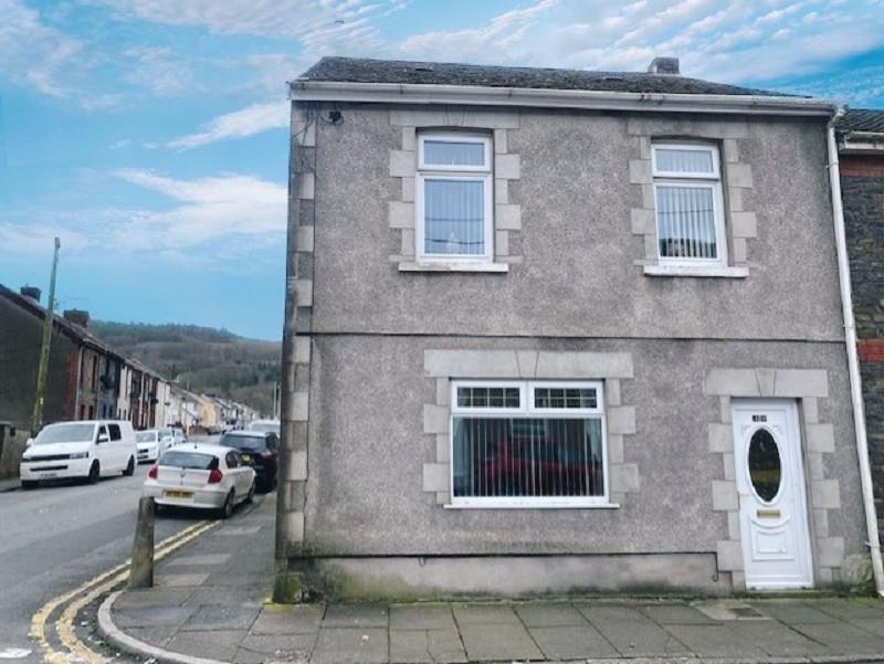 John Street, Resolven, Neath, Neath Port Talbot. 4 bed end of terrace
