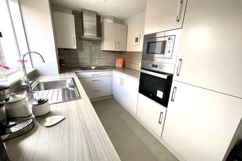 6 Barra Avenue, Coatbridge, ML5 5JJ