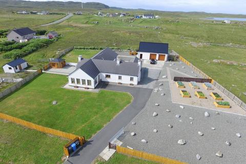 2 bedroom bungalow for sale - 56 South Shawbost, Isle of Lewis, HS2 9BJ