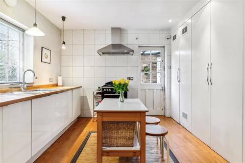 1a Washington Road, London, SW13 9BG