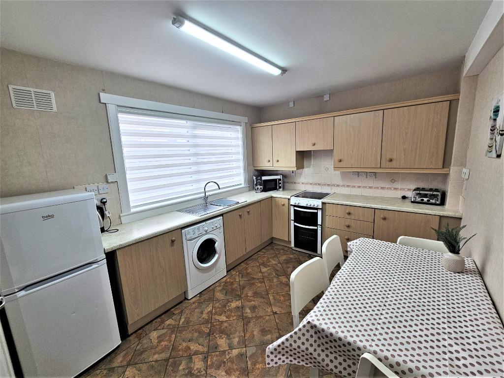 Gaitside Drive, Garthdee, Aberdeen, AB10 4 bed terraced house £1,200