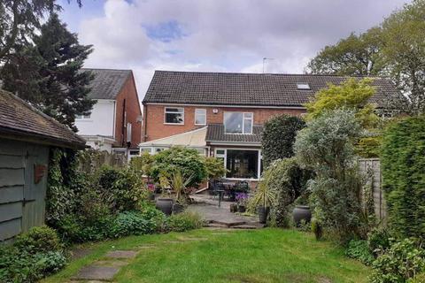 86 Earlswood Common, Earlswood, Solihull, B94 5SJ