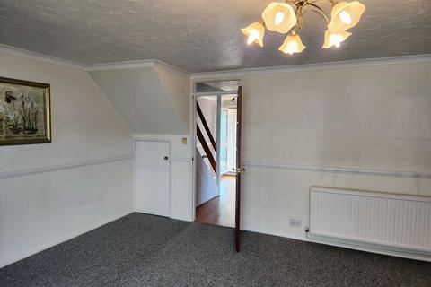 3 bedroom semi-detached house to rent, Little Breach, Chichester