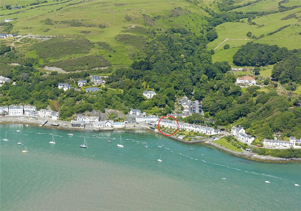 Penhelig Terrace, Aberdovey, Gwynedd, LL35 5 bed terraced house for