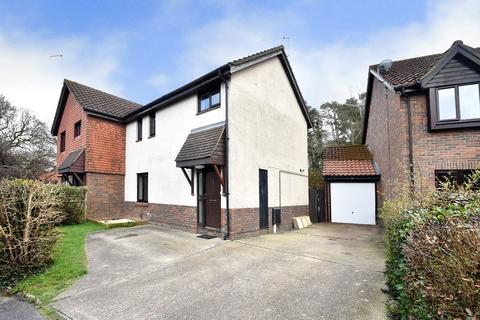 3 bedroom semi-detached house for sale - Horley, Surrey, RH6