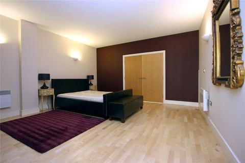 2 bedroom apartment to rent, Royal Oak Yard, London, SE1