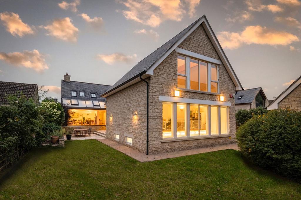 The Styx, Main Street, Southorpe, Stamford, PE9 5 bed detached house