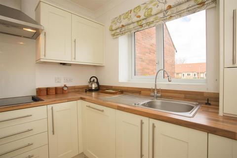 2 bedroom retirement property for sale - Mickle Hill, Pickering