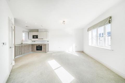 2 bedroom apartment to rent - Woodhurst Park,  Warfield,  RG42
